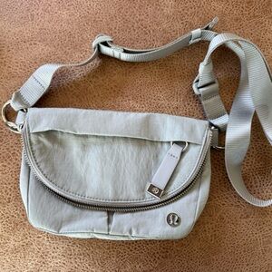 Lululemon Athletica Gray Belt Bag